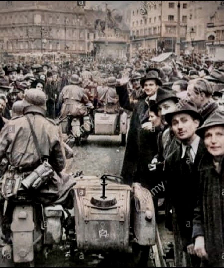 Trg bana Jelačića, travanj 1941. godine B